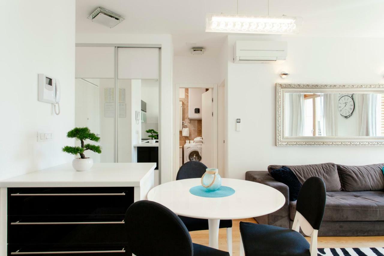 New Luxury Apartment Nives On Seaside Split Exteriér fotografie