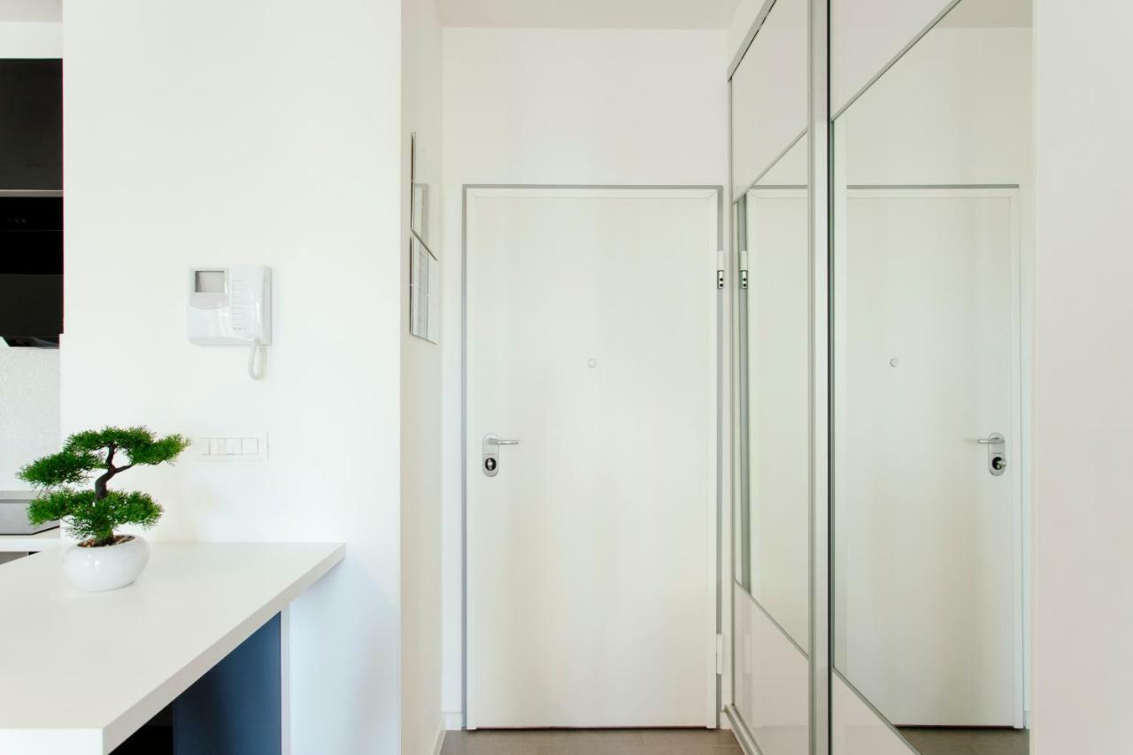 New Luxury Apartment Nives On Seaside Split Exteriér fotografie