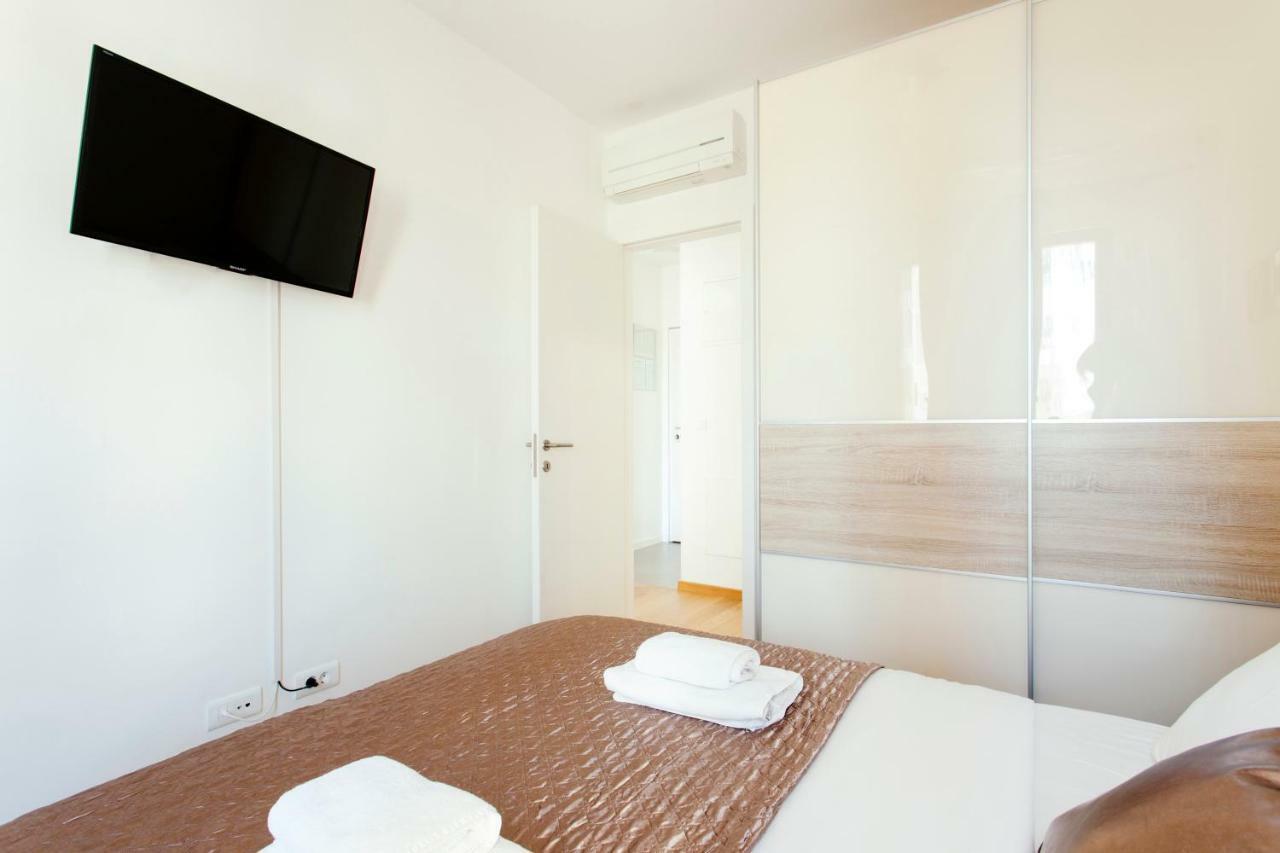 New Luxury Apartment Nives On Seaside Split Exteriér fotografie